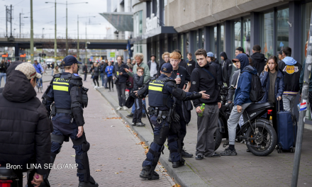 Factcheck: Blinken grote groepen Syrische jongeren uit in extreem geweld?