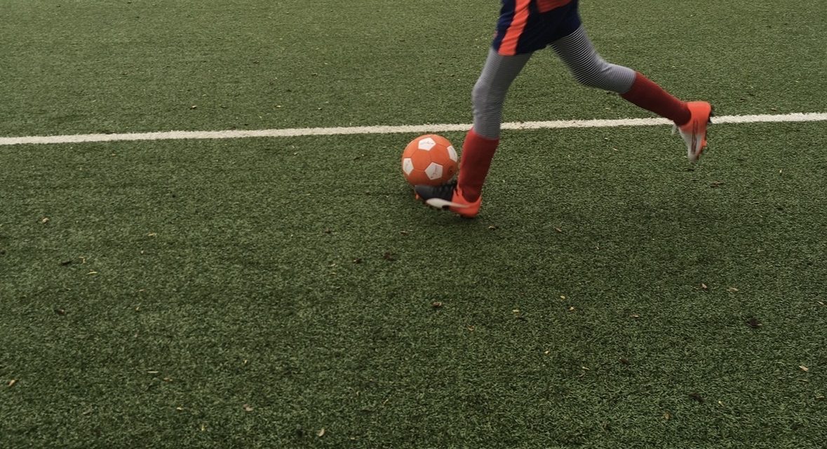 Agnes Elling over de ongelijkheid tussen mannen- en vrouwenvoetbal