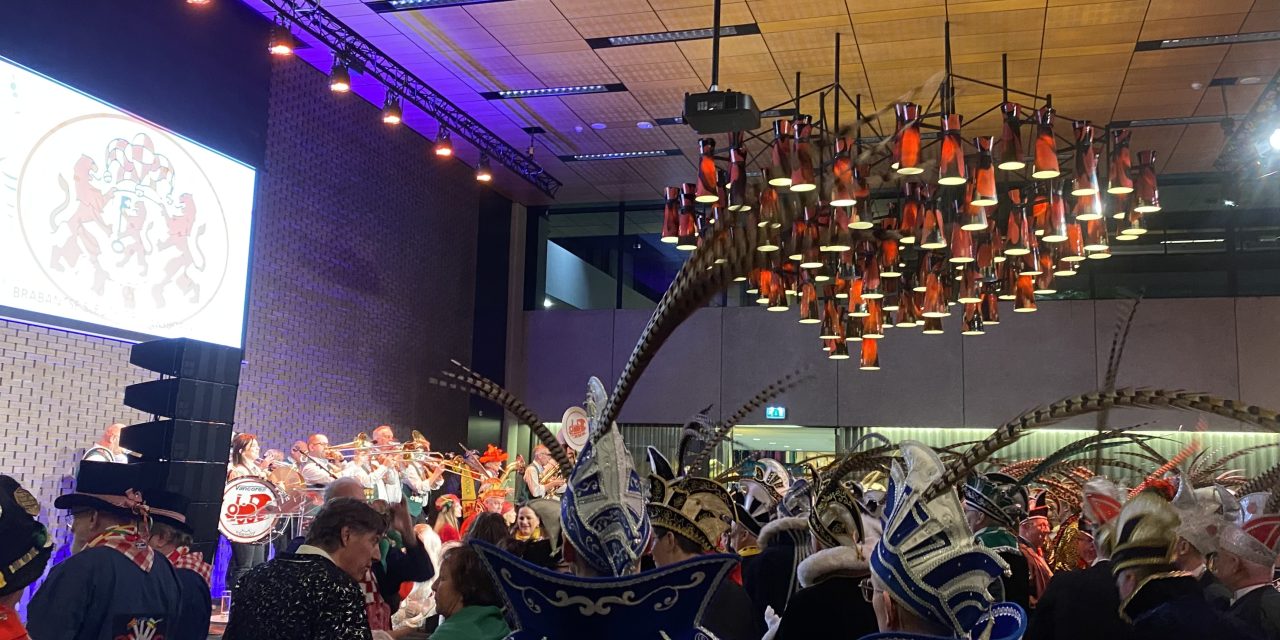 Brabantse carnaval officieel begonnen met traditionele sleuteldragersborrel