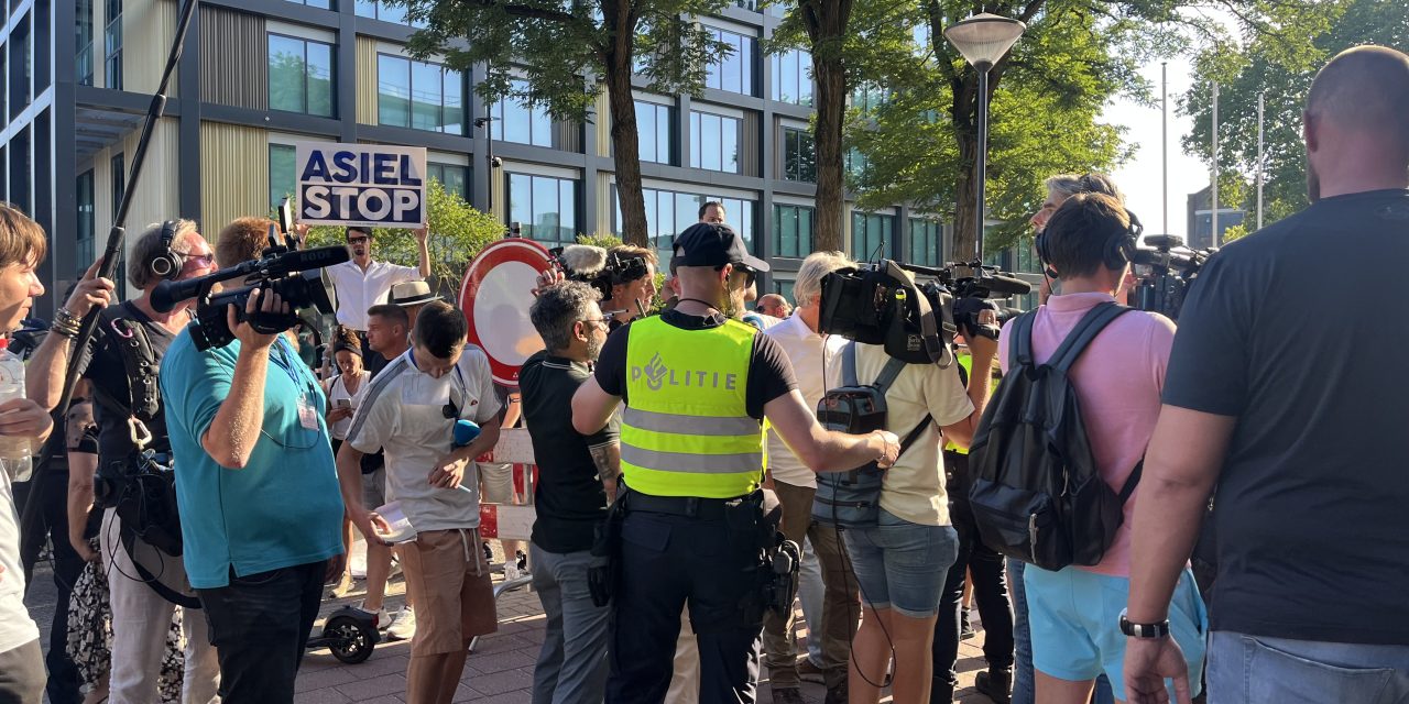 Spreidingswet zorgt voor lokale protesten.
