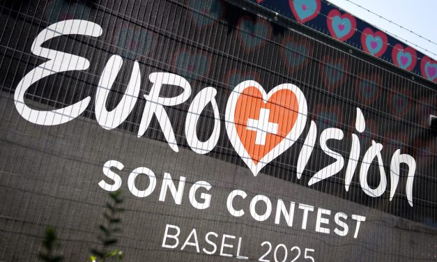 Twaalf punten voor politiek in het Songfestival