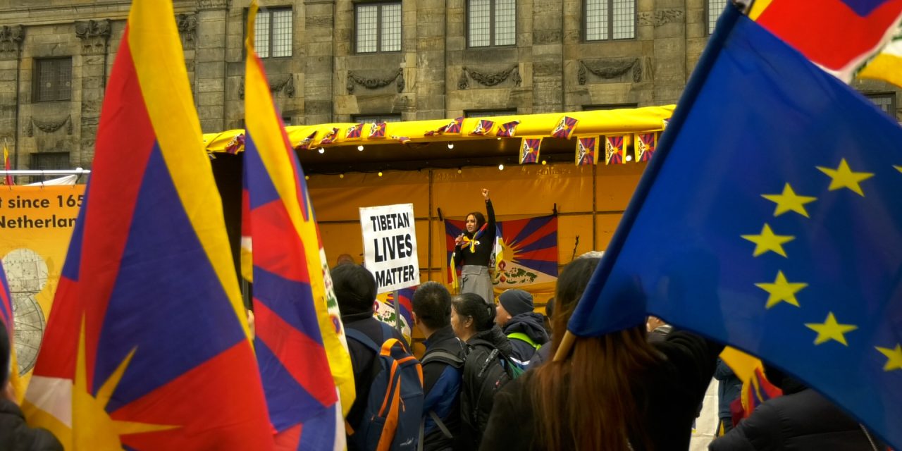 Herdenking op de Dam vraagt aandacht voor situatie in Tibet