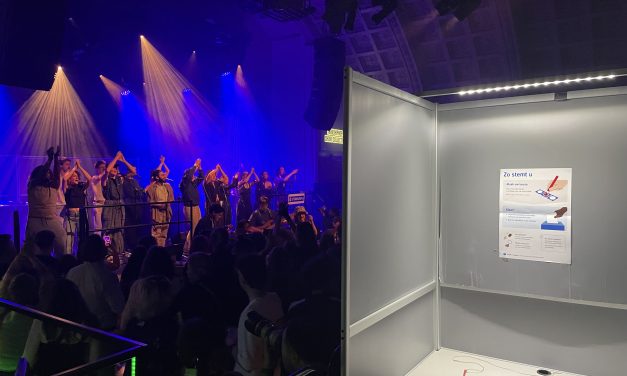 Nachtelijk stembureau in Arnhem moet jongeren naar de stembus trekken