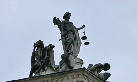 Speelt Amerika voor eigen rechter?