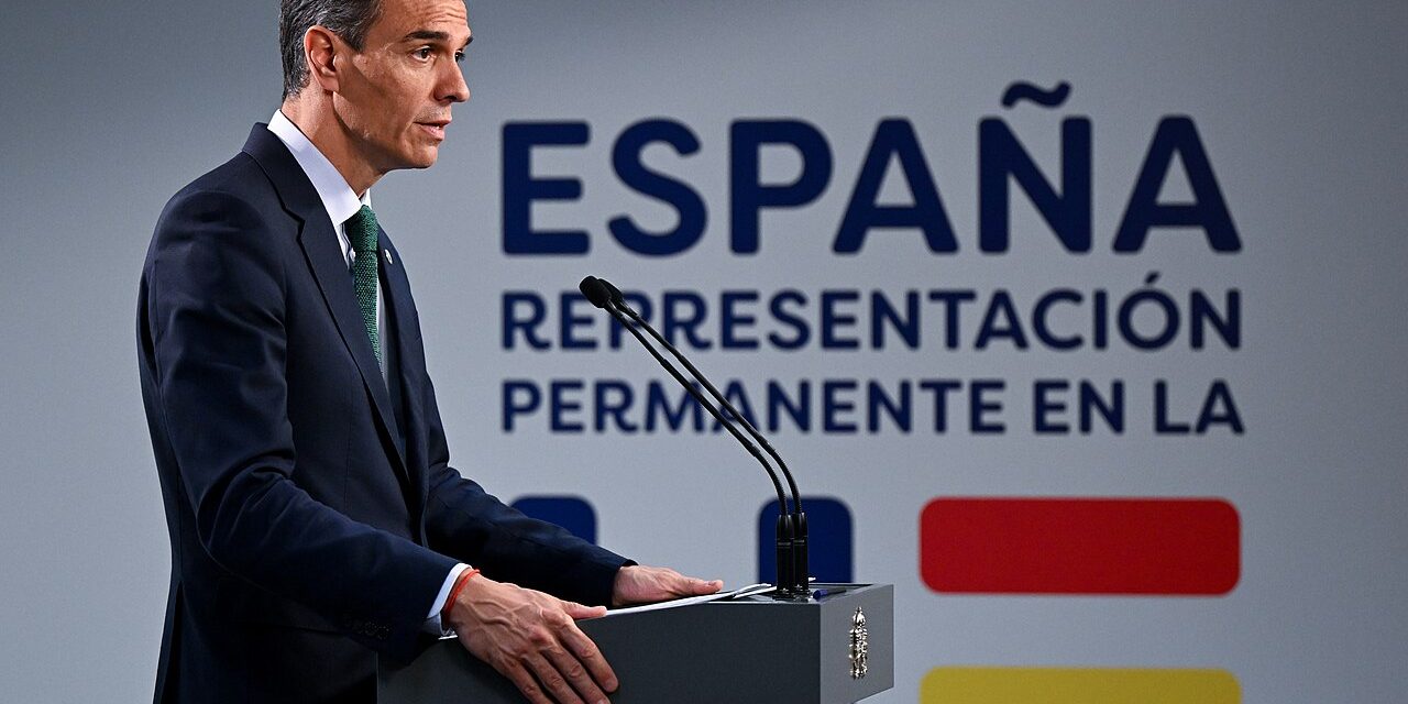Hoe Pedro Sánchez zijn binnenlandse imago probeert wit te wassen door middel van buitenlands beleid