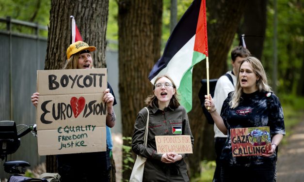 United by music, divided by politics: Waarom wordt Eurovisie steeds politieker?