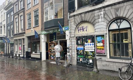 Vintage Winkels Floreren in Utrechtse Binnenstad