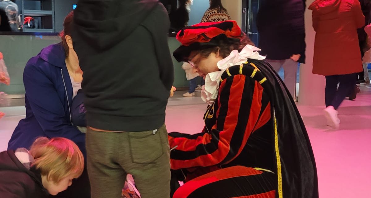 Succesvolle Eerste Sinterklaas-show in Tivoli Vredenburg: Op Weg naar een Jaarlijkse Traditie?