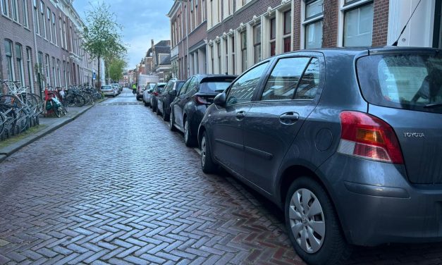 Lange wachttijd voor parkeervergunningen zorgt voor ergernis in Utrecht