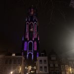 Kleur de Dom: Utrechtse Domtoren te zien in alle kleuren van de regenboog