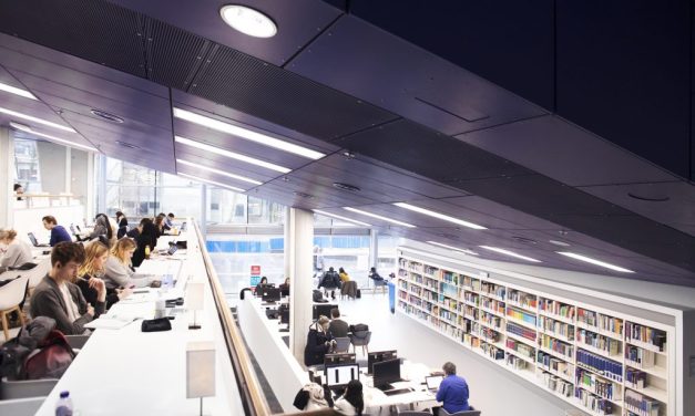 Bibliotheek Neude en lerarenopleiding slaan handen ineen om leesvaardigheid jongeren te verbeteren
