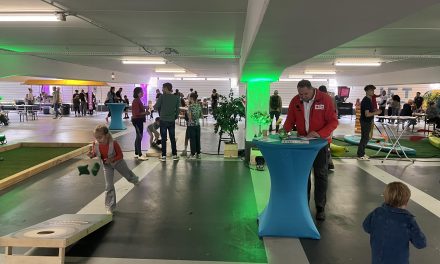 Festival in Parkeergarage Paardenveld