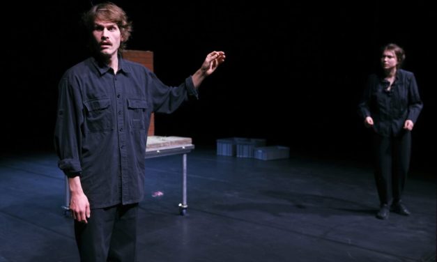 Theatervoorstelling ‘ET CETERA’ van Jurjen Zeelen heeft een filosofisch tintje: ‘Wat is begrijpen überhaupt?’