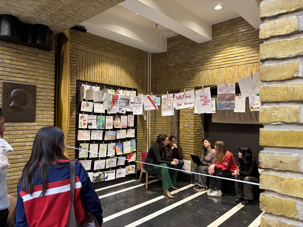 Jongeren laten stem horen bij opening ‘Sketch Your Future’