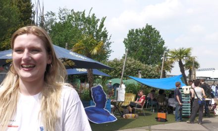 Wat is het filosofische ‘Zinloos’ festival dat zijn eerste editie had in mei?