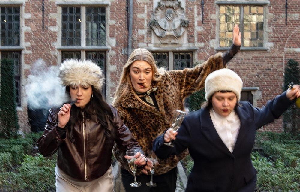 Theatervoorstelling Een Poppenhuis is in een nieuw jasje gestoken