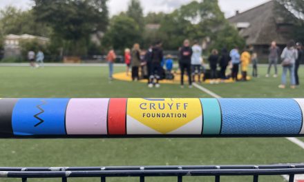 Kick-off Cruyff Courts zorg voor kennismaking sport en cultuur