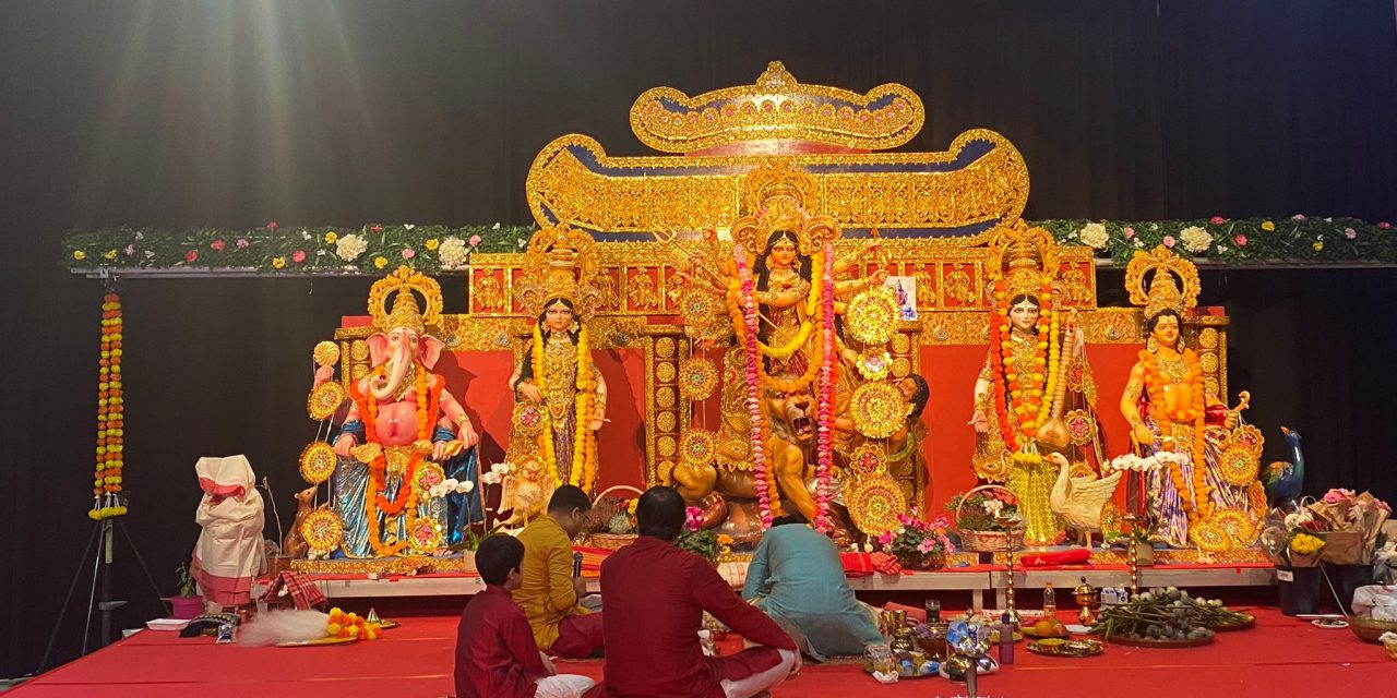 Festival Sarbojanin Durgotsav zorgt voor een thuisgevoel voor Indiase bezoekers