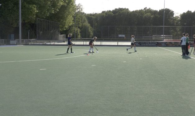 Studentenhockeyclub biedt uitlaatklep voor studiestress