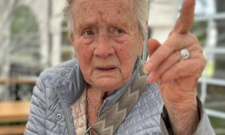 Organisatie Vrijheidsmaaltijd Zuilen: “Opkomst groter dan gedacht.”
