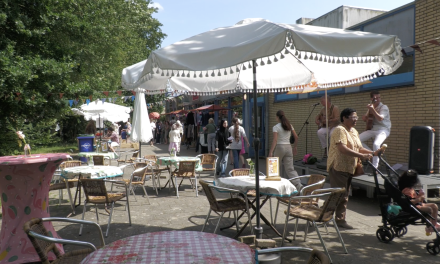 Het Pouwer College verbind de wijk met het Zomer feest