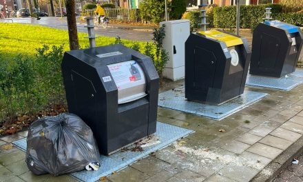 Buurtbewoners in Sterrenwijk ontevreden met nieuwe afvalcontainers 
