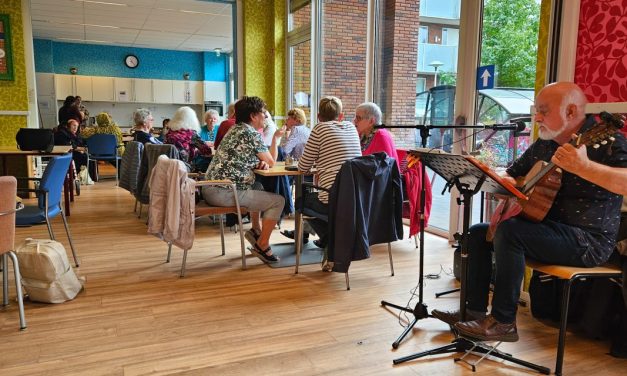 Buurthuis Hart van Hoograven pakt uit op Nationale Ouderendag Audio