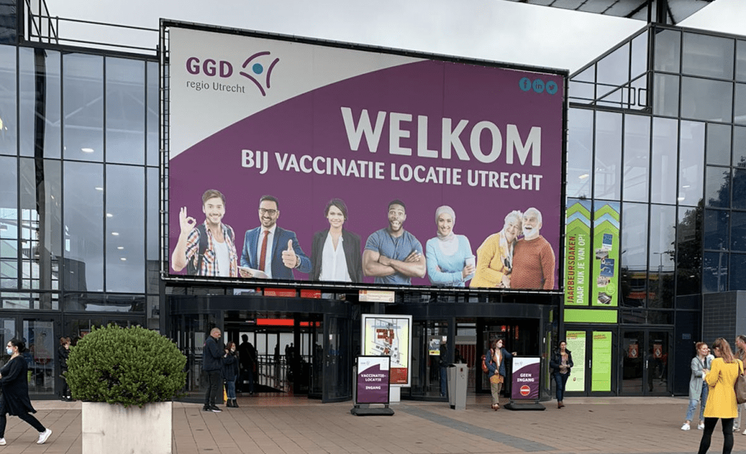 Utrechters moeten steeds verder reizen voor hun corona vaccinatie