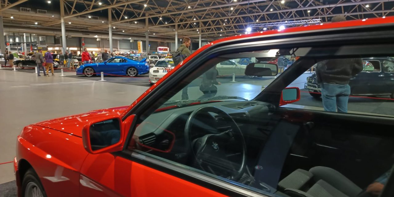 Nationale Autobeurs & Autoclassiqa brengt autogeneraties samen