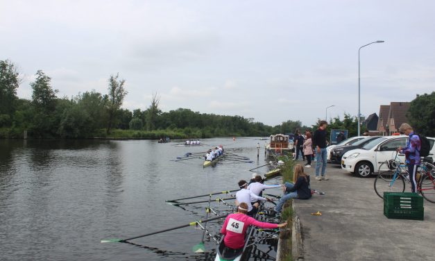 Studenten roei ringvaart