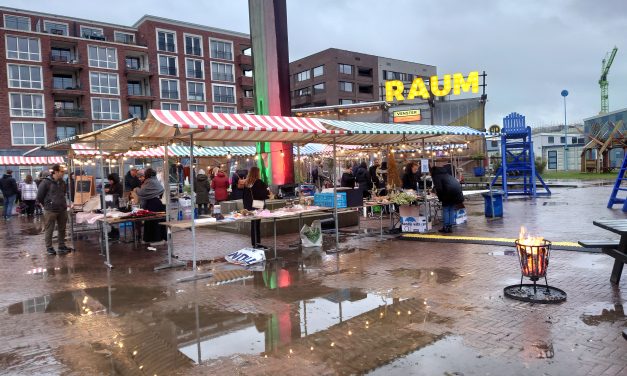 Sfeervolle eerste editie wintermarkt Berlijnplein