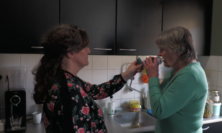 Utrecht-West bewoner Karin over haar taken als mantelzorger