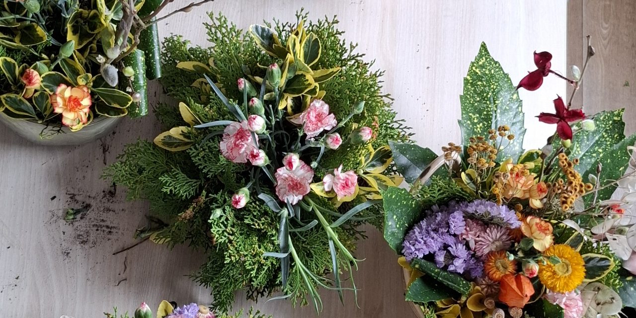 Bloemenschikken bij Samen sterk huis