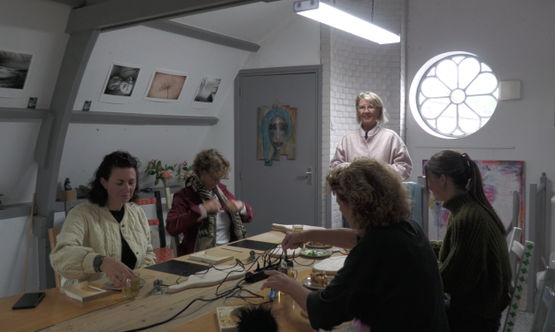 Creatief uitje in Woerden? House of Arts workshop houtbranden