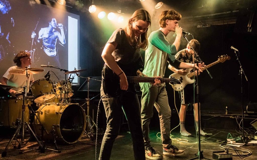 “In Utrecht omstreken was ik gewoon een van de eerste meiden die in een punkband zat.”
