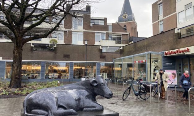 Bibliotheek Woerden sluit tijdelijk voor verbouwing tot moderne ontmoetingsplek