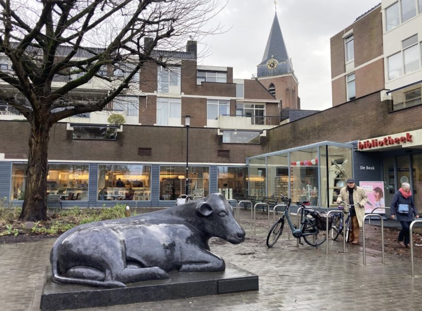 Bibliotheek Woerden sluit tijdelijk voor verbouwing tot moderne ontmoetingsplek