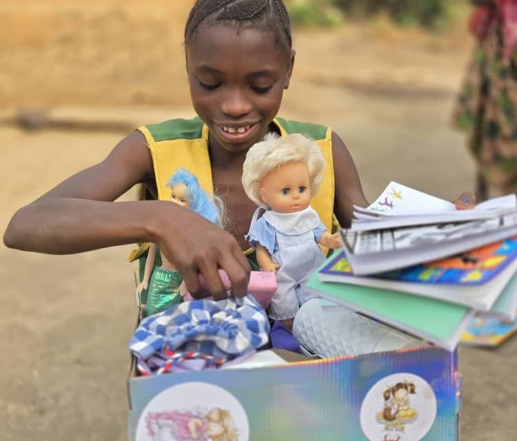 Een schoenendoos vol hoop – vrijwilligers uit Woerden in actie voor Sierra Leone