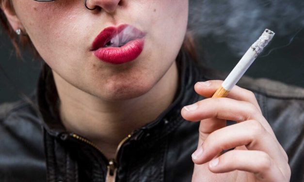 Woerdense jongeren trekken zich niets aan van Wereld Anti-Tabaksdag
