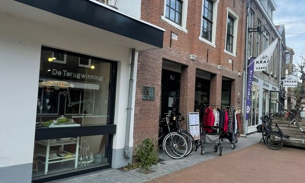 Offline of online gemak: duurzame mode steeds populairder