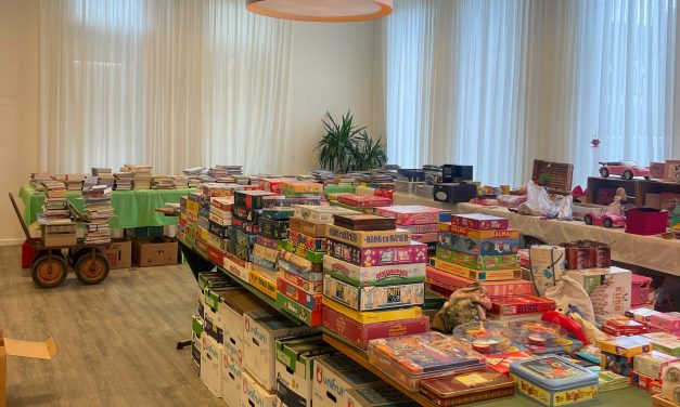 Harmelense bazaar groeit elk jaar: opbrengst voor onderhoud van de kerk