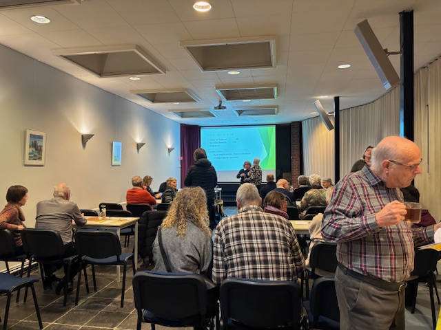 informatieve lezing bij het alzheimercafé in Woerden: ‘Er over praten is erg belangrijk, we creëren daarmee bewustwording’
