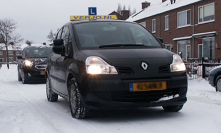 Rijles in de sneeuw