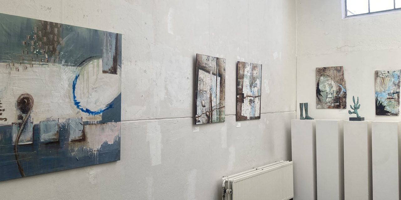 Galerie Van Slagmaat neemt afscheid van expositie ‘Het wordt lichter’ van Toos van Poppel