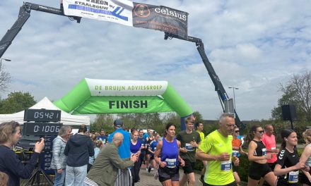 Halve marathon trekt recordaantal hardlopers naar Kamerikse Weteringloop