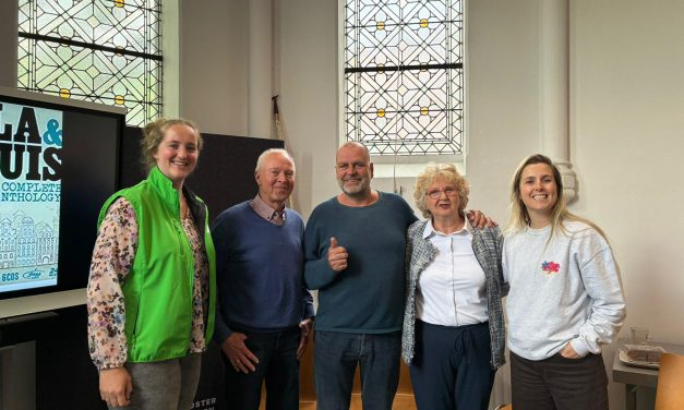 Eerste luisterclub een succes: ‘Het is juist die verstilling die we opzoeken’