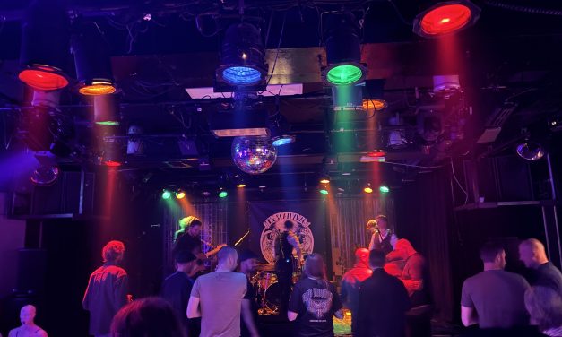 Ierse sfeer en livemuziek trekken bezoekers naar McScallywag in Podium Bredius