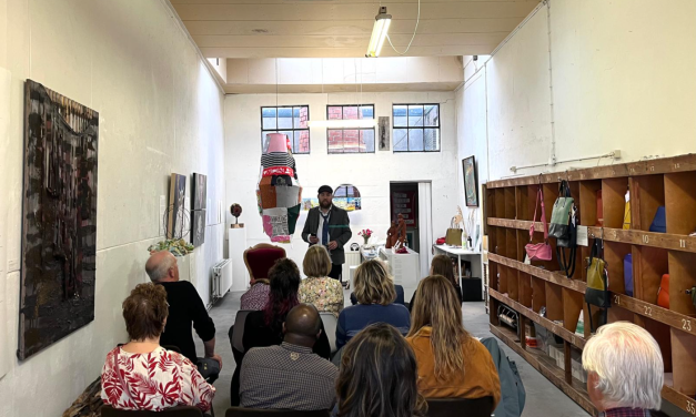 Dichters brengen ‘Zoet’ naar Galerie Van Slagmaat tijdens Woerdense Woorden