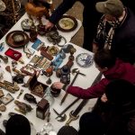 Jaarlijkse vlooienmarkt trekt veel koopjesjagers naar Woerden
