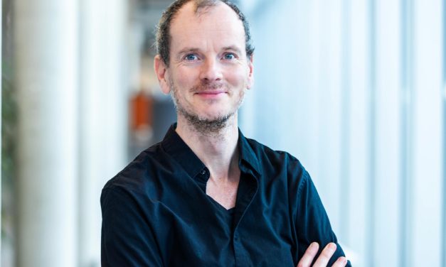 Docent Bram Peeters organiseert panel op eerste Nederlandse Journalistiekfestival